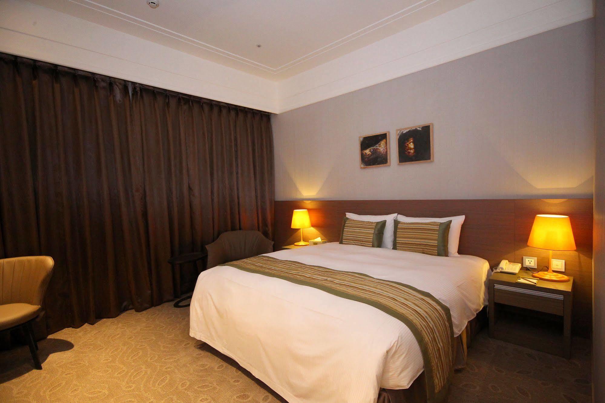 Grace Hotel Zhonghe Zhonghe  Exterior photo